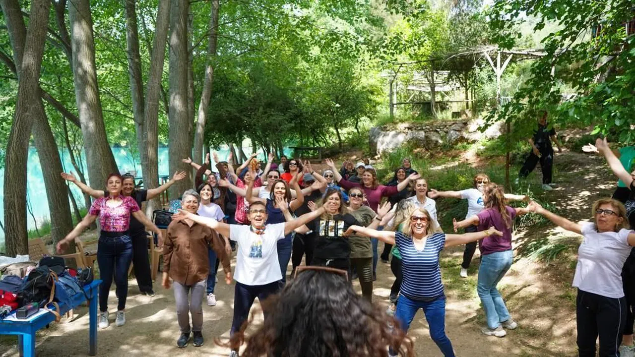 Kadınlar 'Sağlık için Hareket Et Günü'nü doğada kutladı