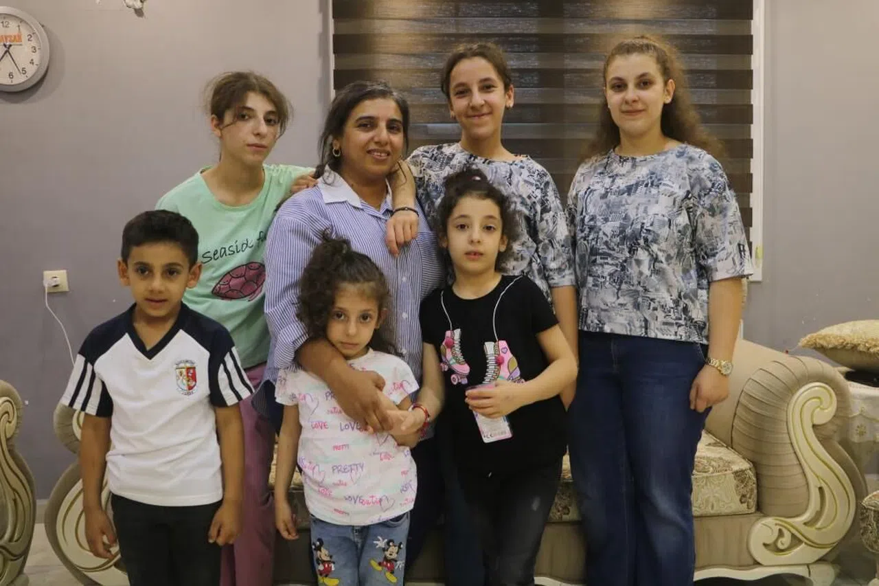 Vefakar kadın, depremle birlikte 5 kız annesi oldu