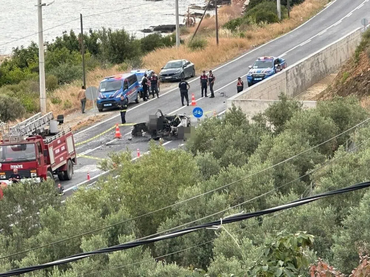 Alev alan otomobildeki Polonyalı çift hayatını kaybetti