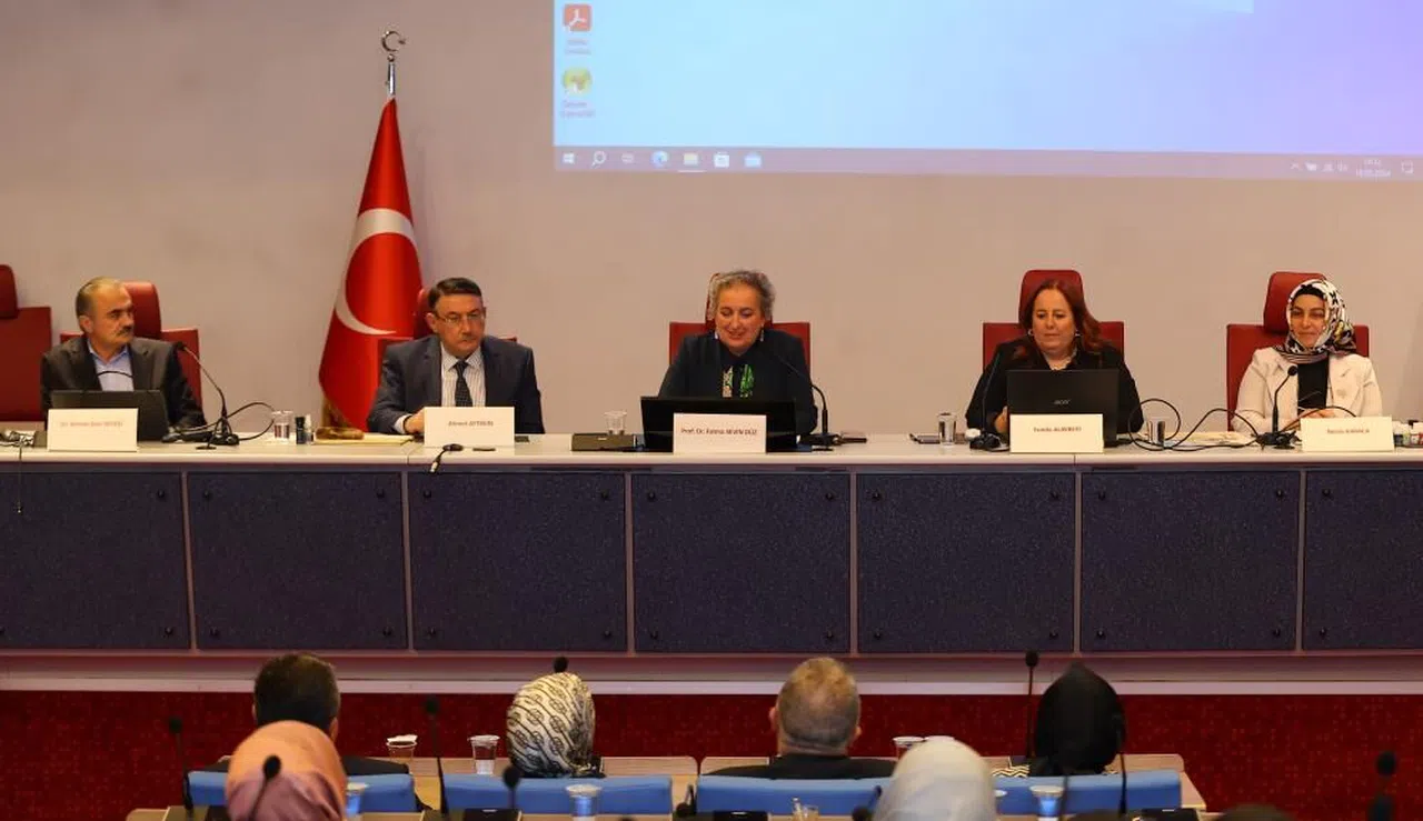 Büyük Şehir Sanat Galerisi Sempozyumu gerçekleştirildi