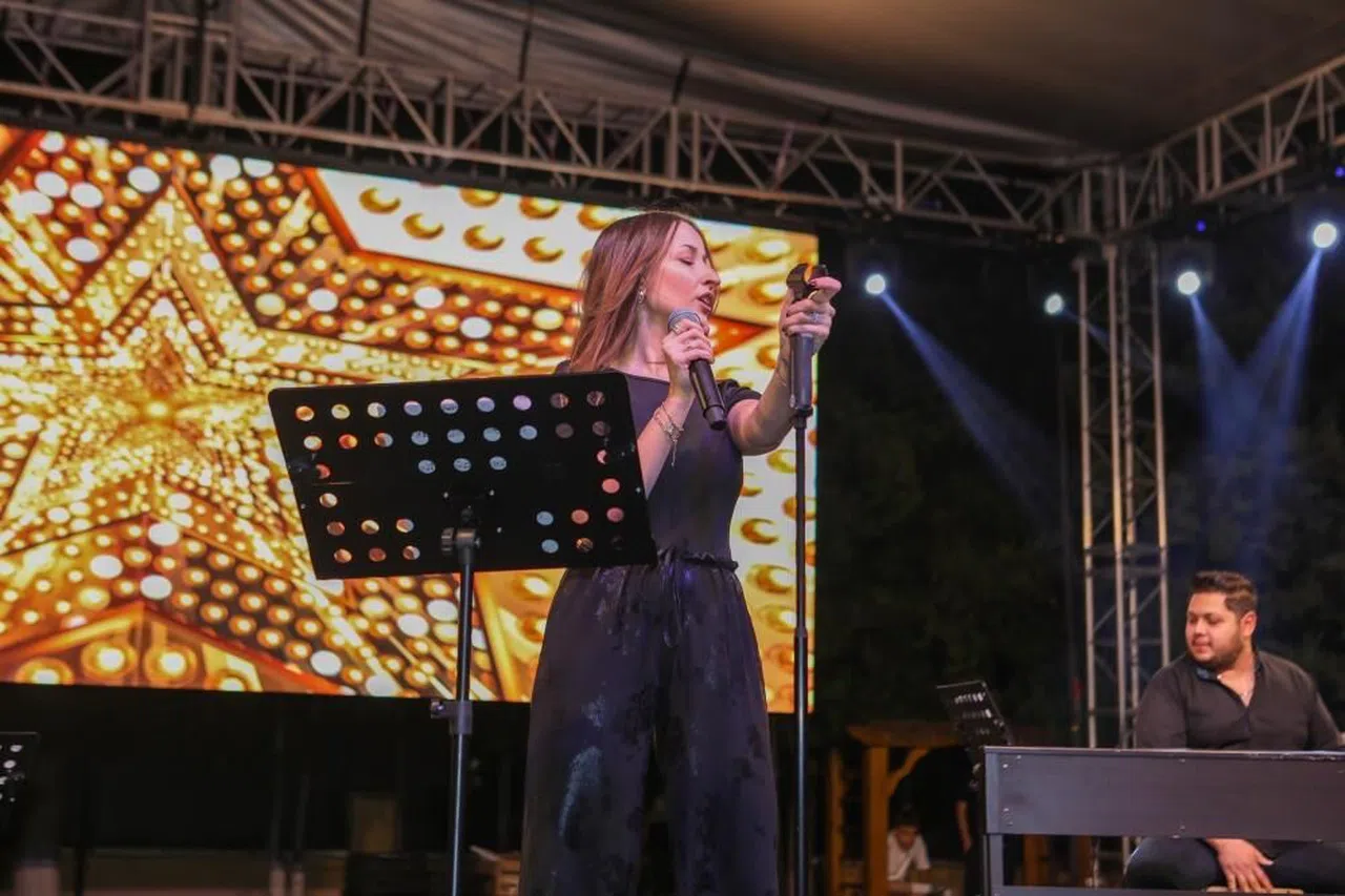 Ünlü sanatçı Naz Ölçal GKV festivalinde sahne aldı