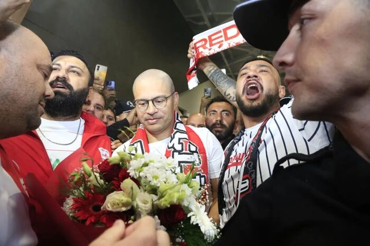Antalya'da Alex izdihamı