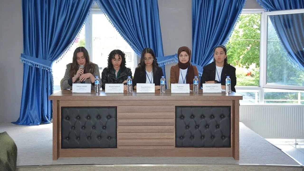 Andırın'da 150 Öğrenci, Edebiyat ve Kültürle Buluştu