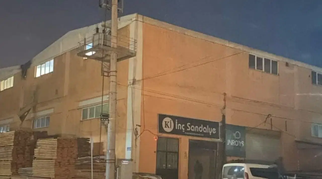 Asansör boşluğuna düşen genç ağır yaralandı