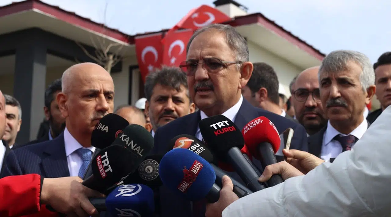 Bakan Özhaseki: "Yaptığımız hiçbir çalışma şehidimizin döktüğü kanın karşılığı olamaz"