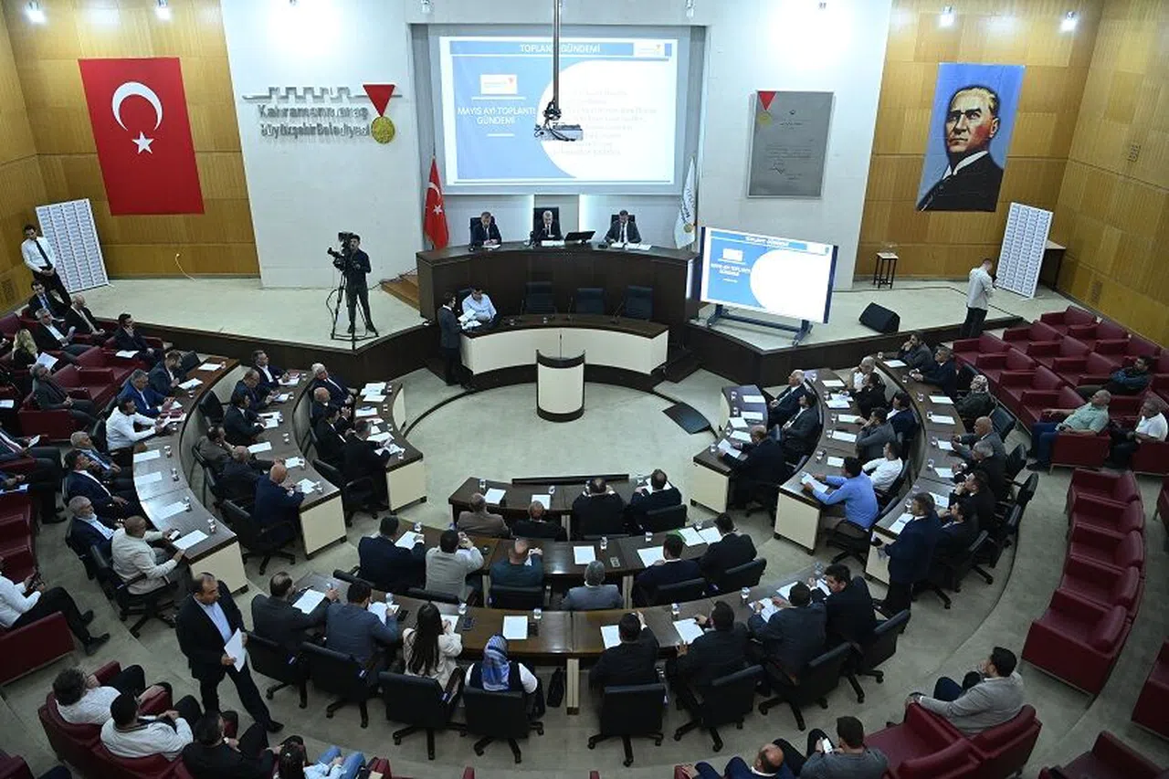 Büyükşehir’de Canlı Yayınlanan İlk Meclis Toplantısı