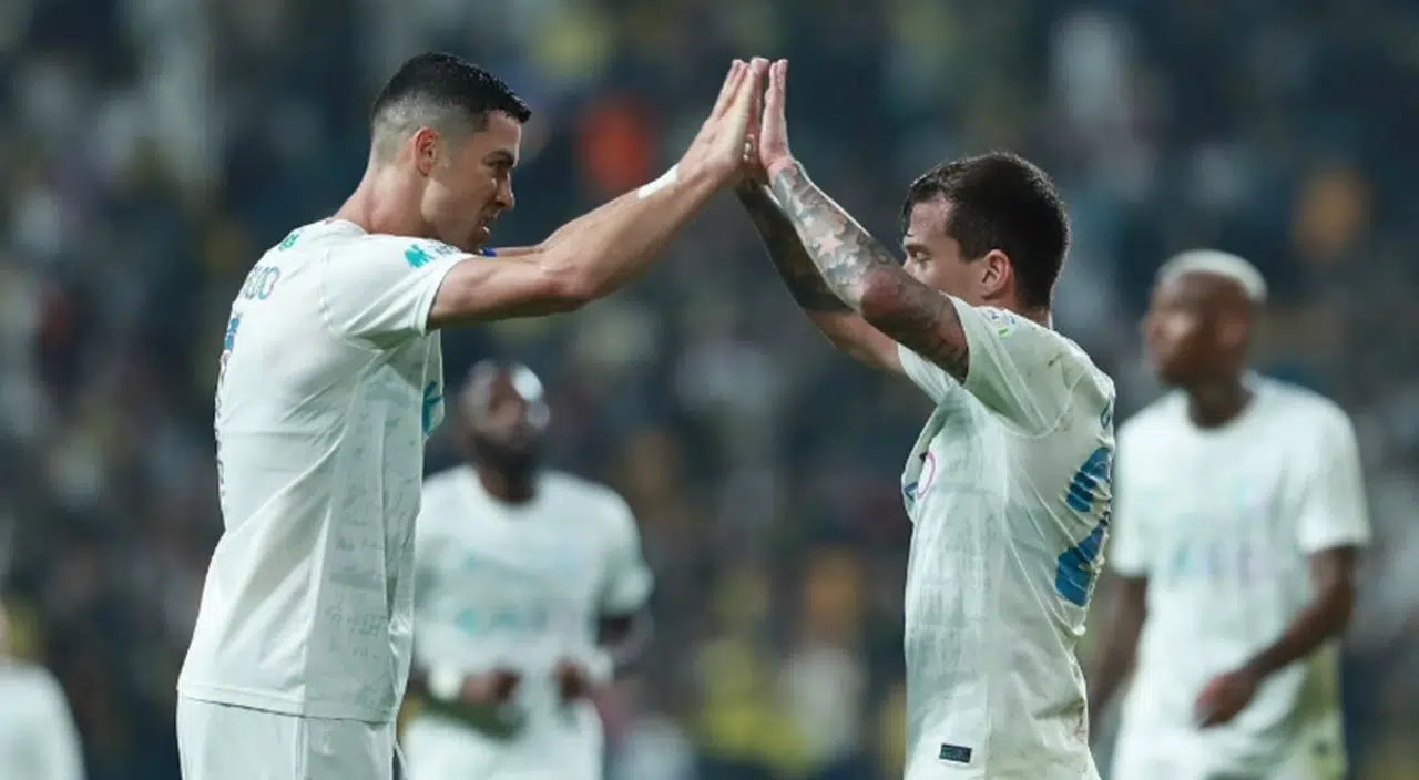 Cristiano Ronaldo 1200. maçında 868. golünü attı