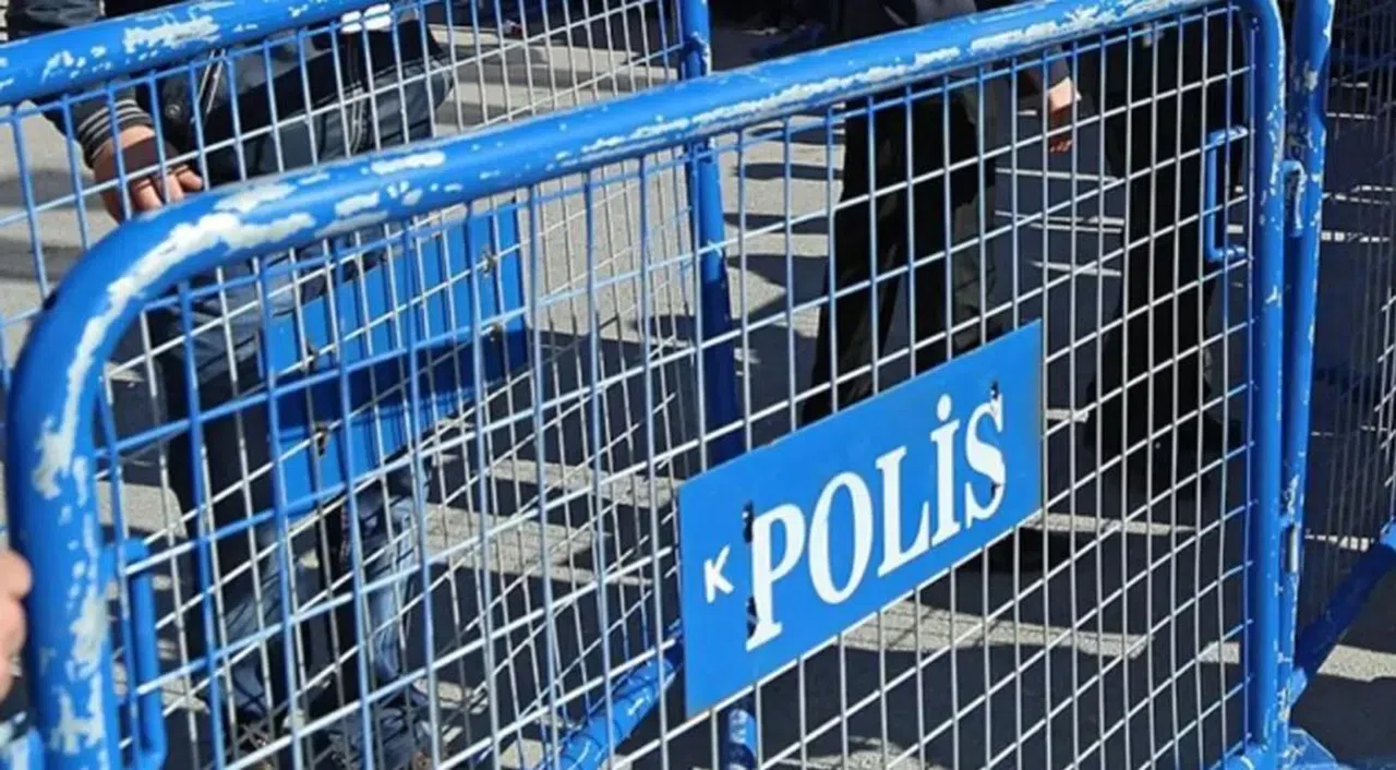 Adana’da yürüyüş ve gösterilere geçici yasak