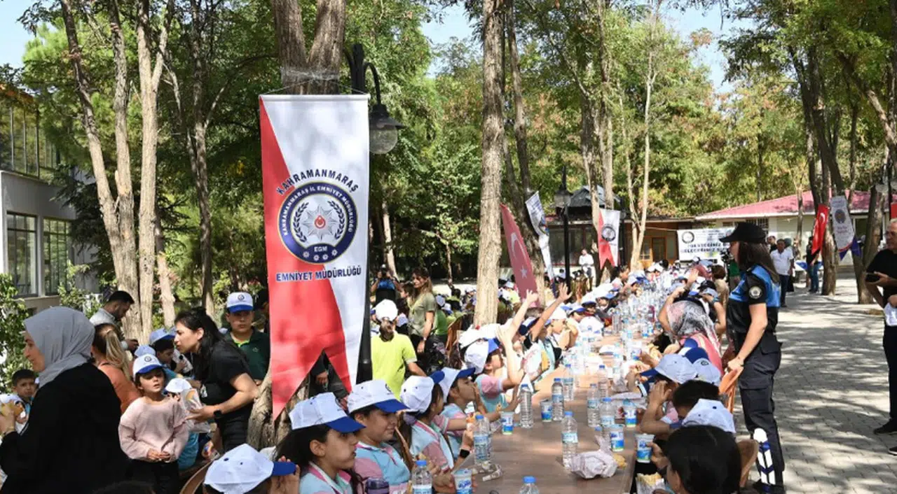 Kahramanmaraş Belediye Başkanı, Gençlerle Sosyal Etkinlikte Buluştu
