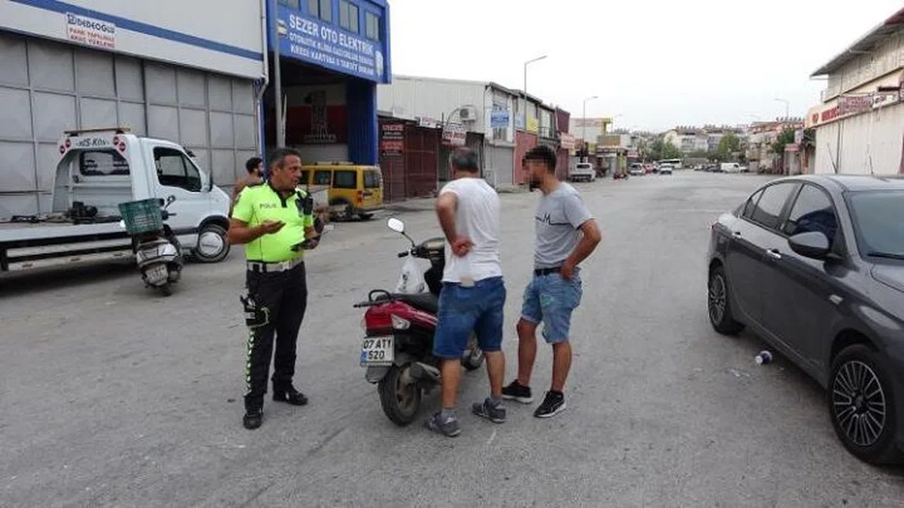 Kazaya karışan ehliyetsiz sürücü ve motosiklet sahibine 27 bin 460 TL ceza