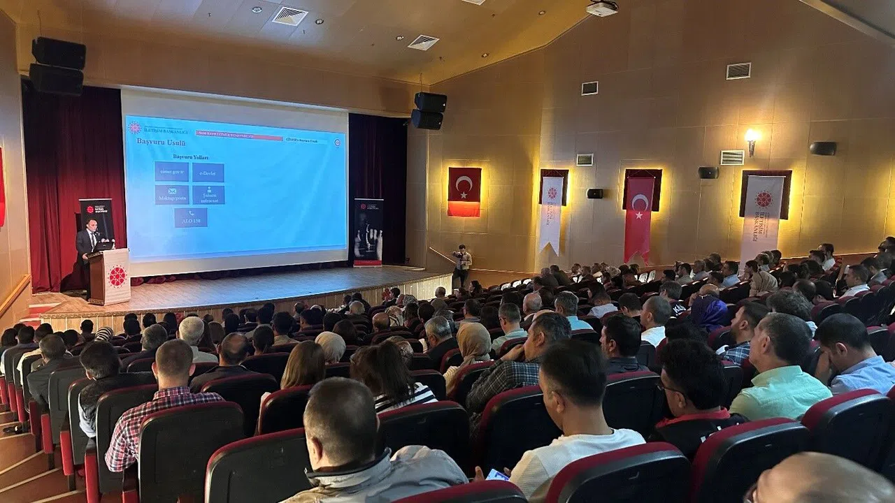 Kilis’te “CİMER Hizmet İçi Eğitim ve Bilgilendirme Toplantısı” yapıldı