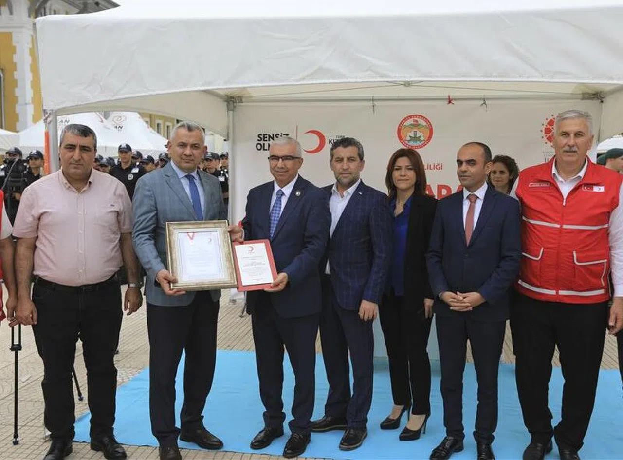 "2 bin 250 ünite kan toplandı"