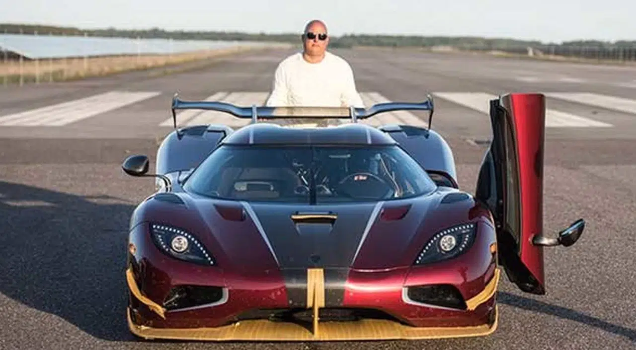 Koenigsegg Agera RS, Bugatti Chrion'un rekorunu farkla geçti