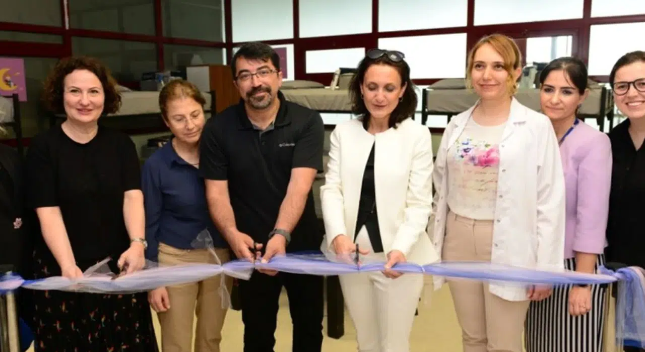 KSÜ Sağlık Uygulama ve Araştırma Hastanesi Anne-Bebek Uyum Odası Açıldı
