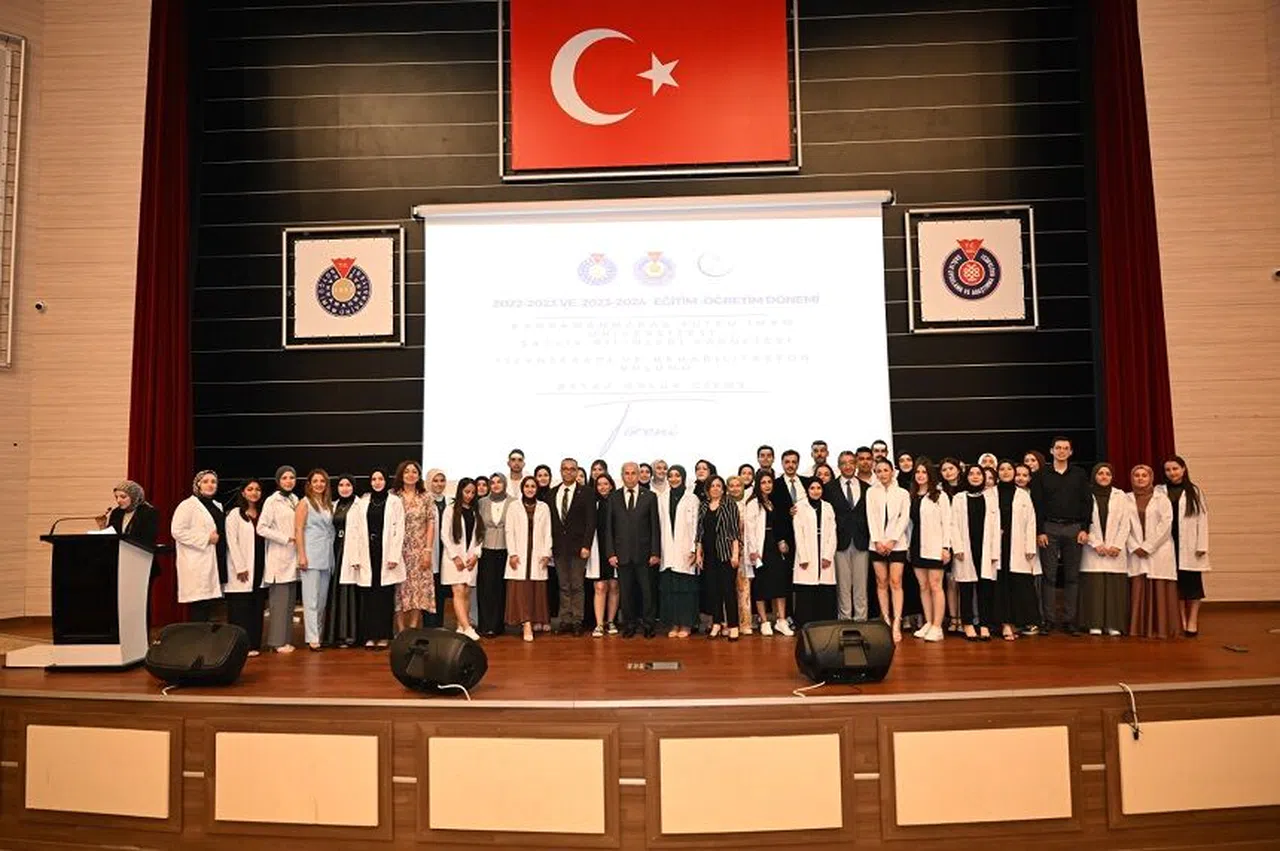KSÜ'de Beyaz Önlük Giyme Töreni