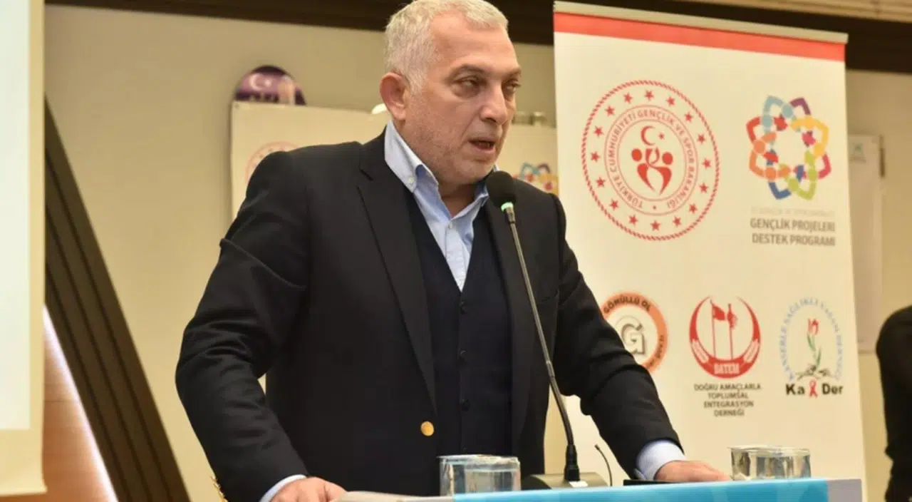 Metin Külünk'ten Kahramanmaraş yönetimine sert tepki: İş bilmezler!