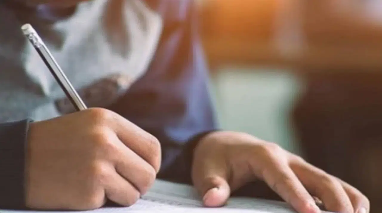 Okullara yönetici seçimi için sınav yapıldı