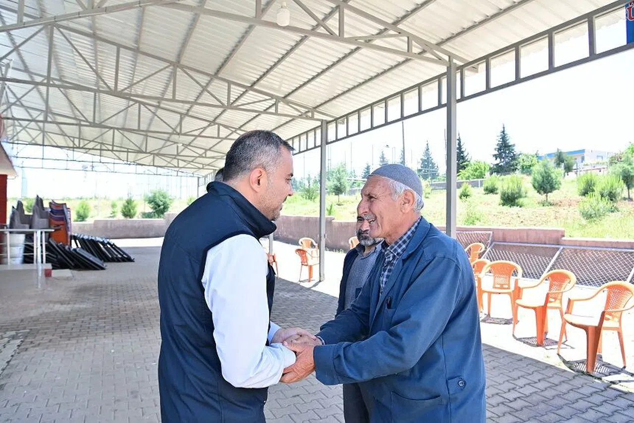 Onikişubat Belediyesi Kilit Parke Yol Çalışmaları