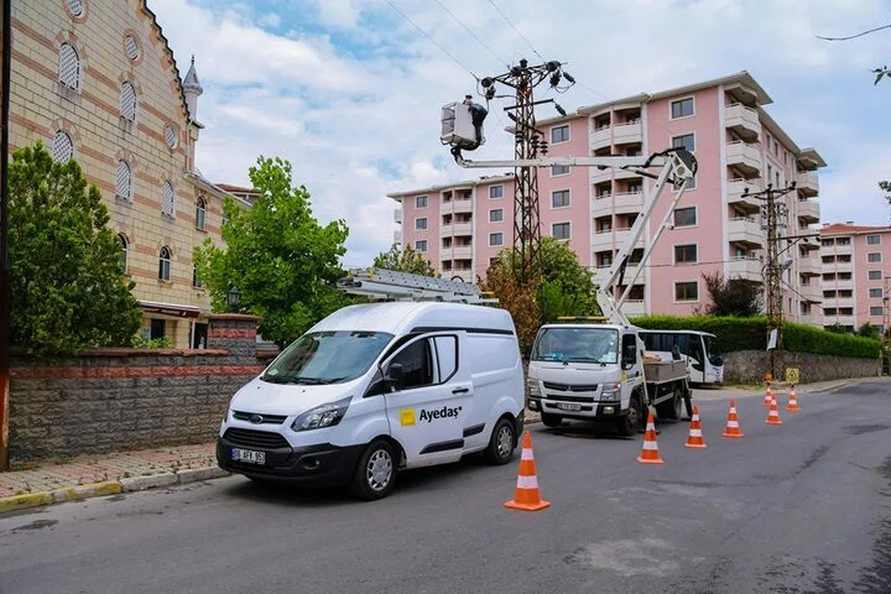 Toroslar EDAŞ Osmaniye’yi bakım ve yatırımlarıyla aydınlattı