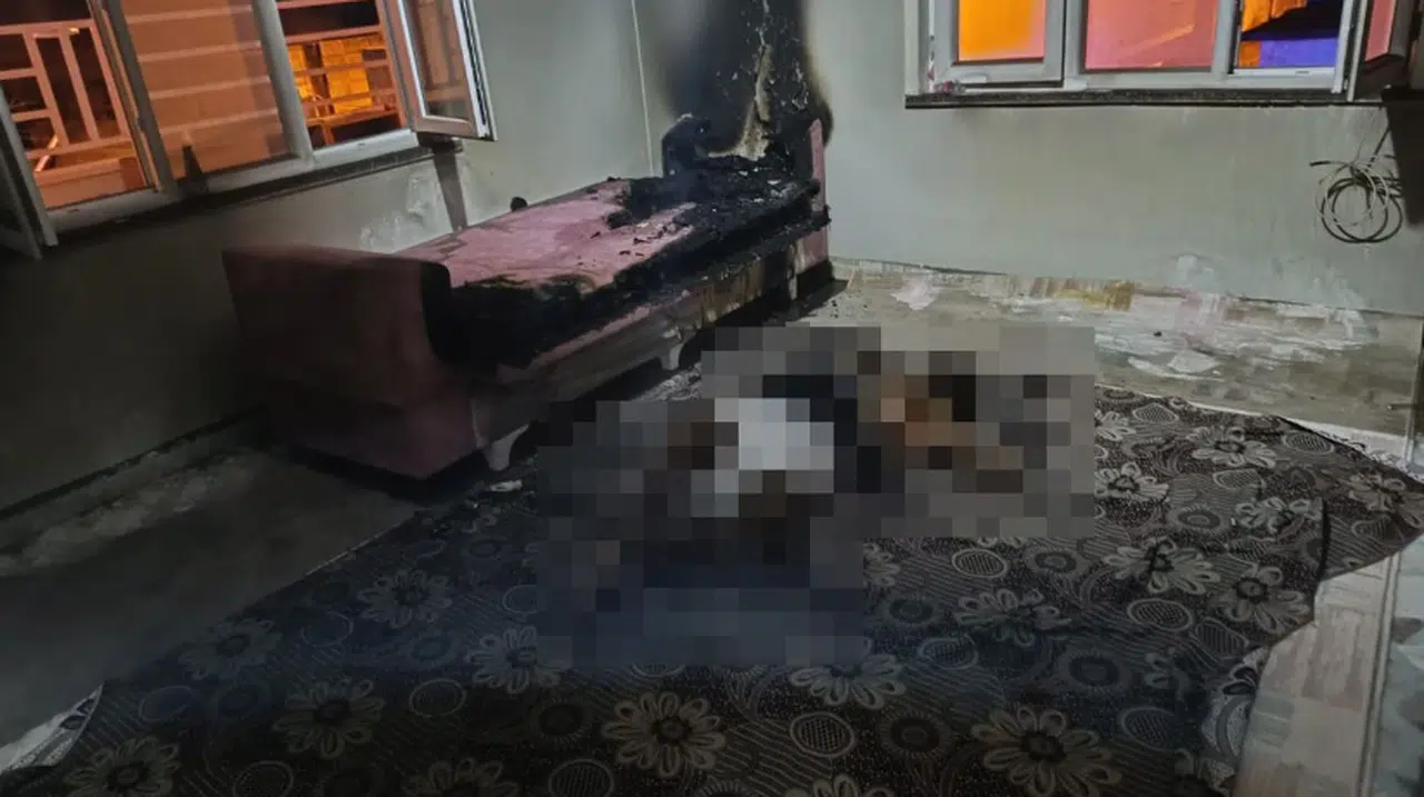 Yaşlı adam odasında çıkan yangında öldü