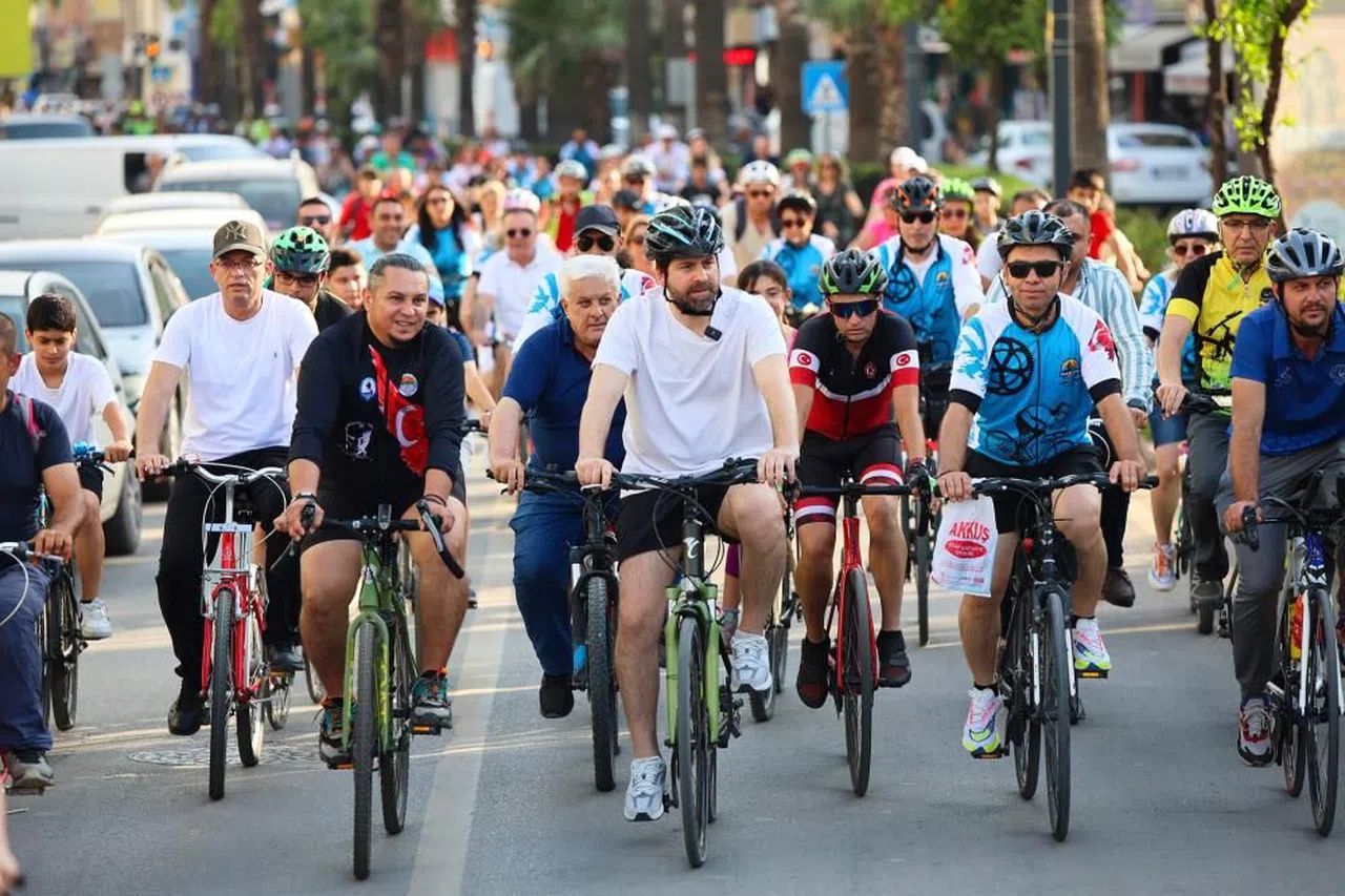 Temiz bir çevre için pedal çevirdiler