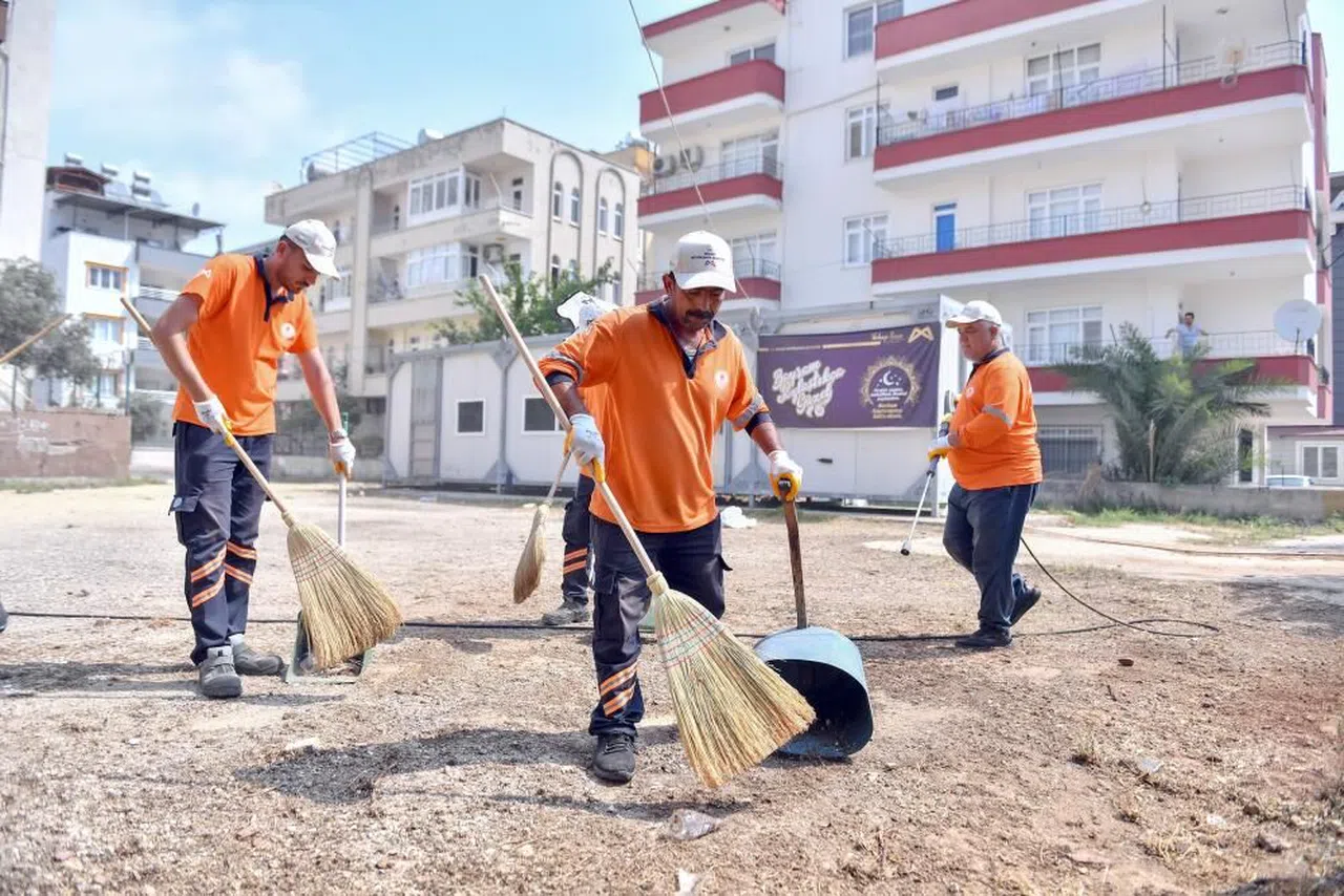Mersin'de kent temizliği bayram boyunca sürecek