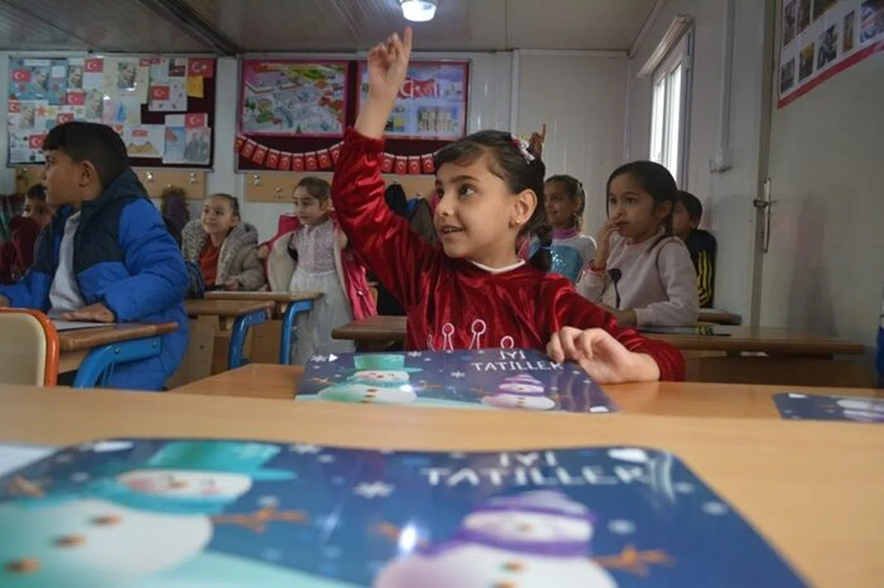 Kahramanmaraş’ta 296 bin öğrenci yarın karnelerini alacak