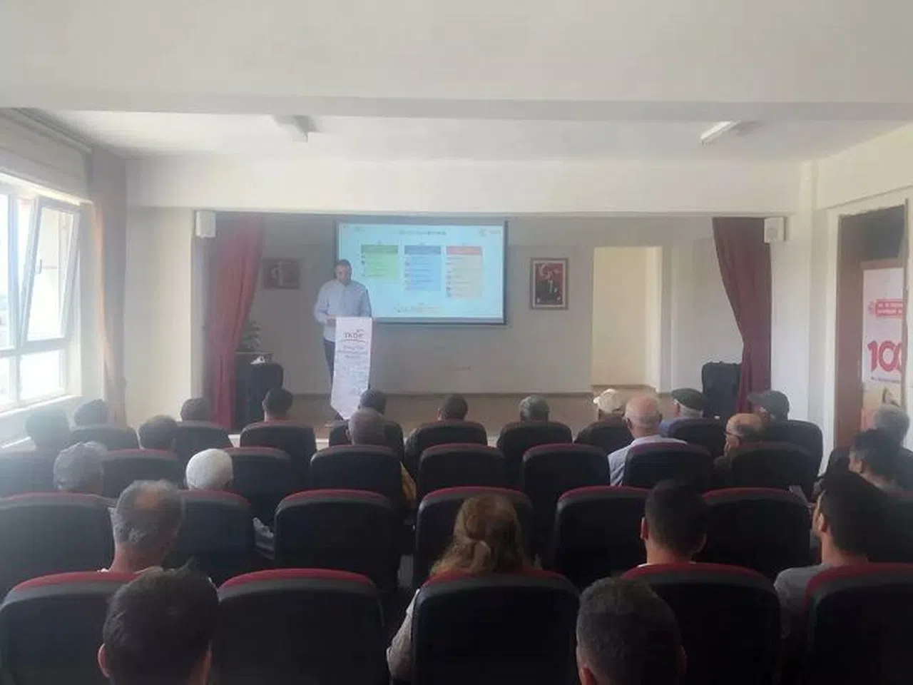 Nurhak’ta Arıcılar Bilgilendirildi