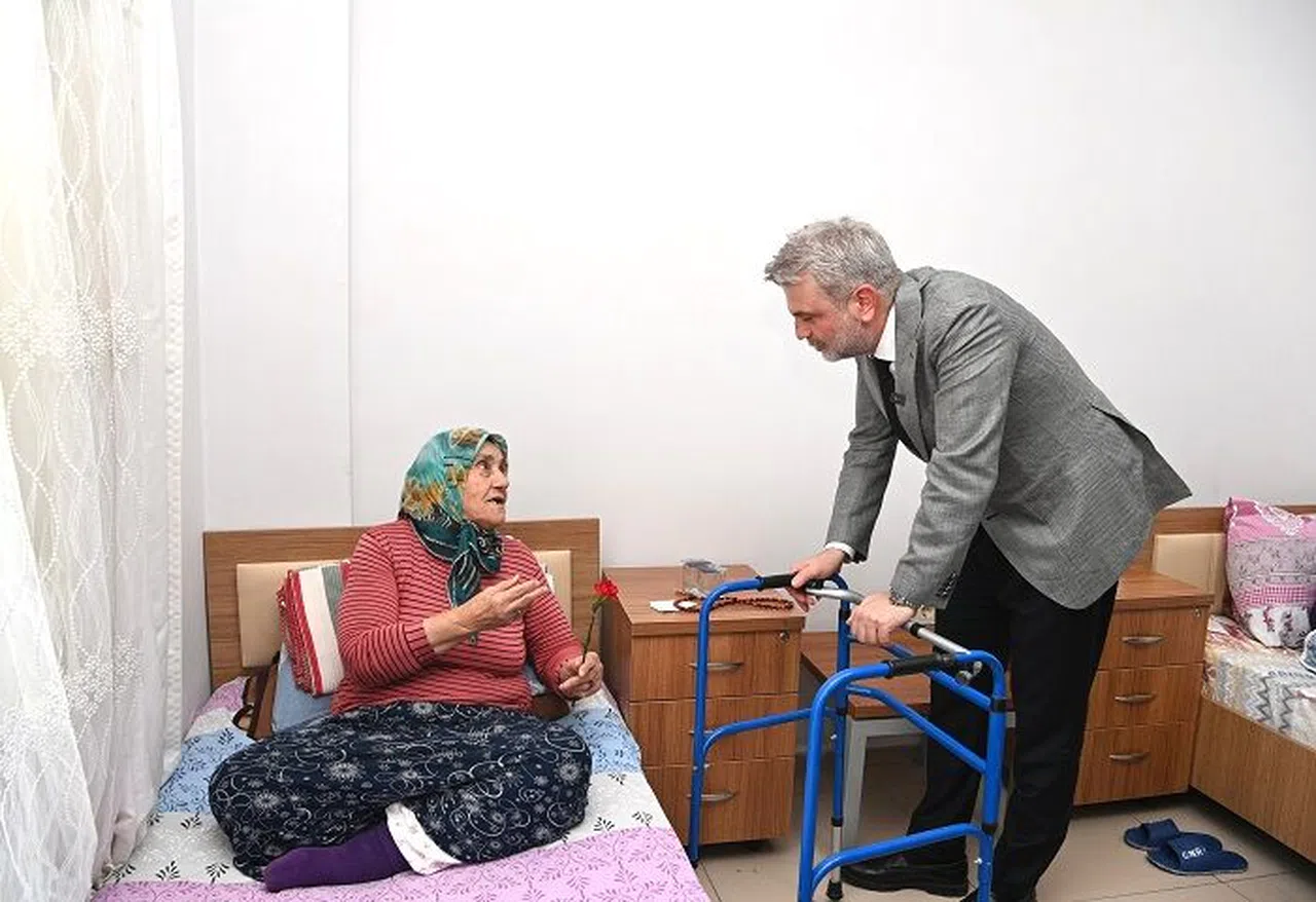 Başkan Görgel: “Yaşlılarımız Baş Tacımız”