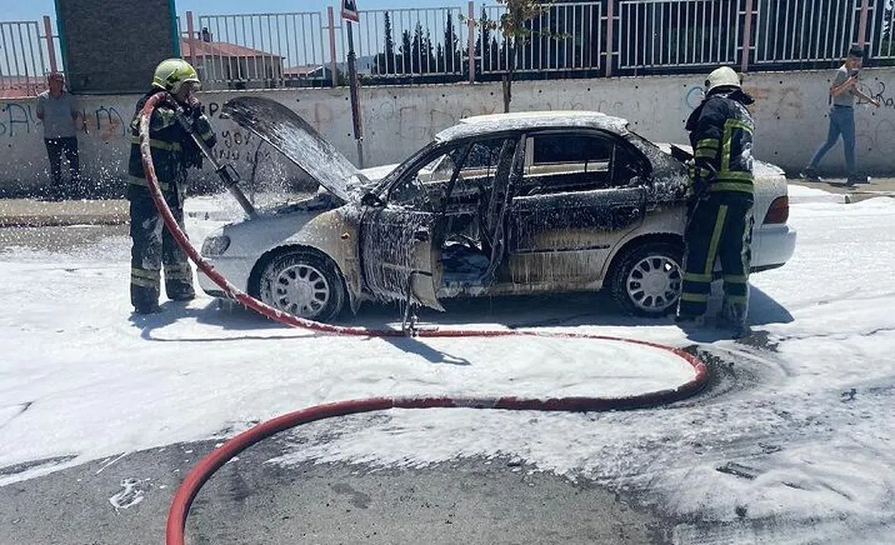 Yangın otomobili kullanılmaz hale getirdi