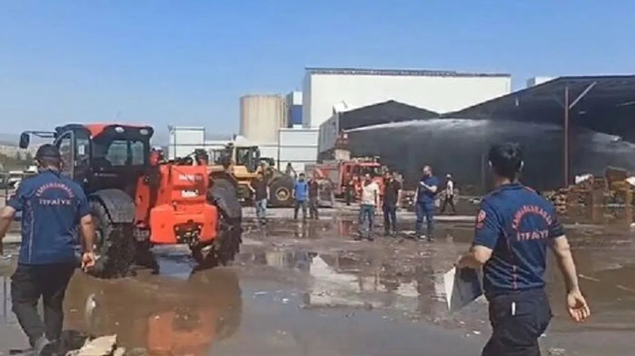 Kahramanmaraş'ta İtfaiye Ekiplerinden Yangın Tatbikatı