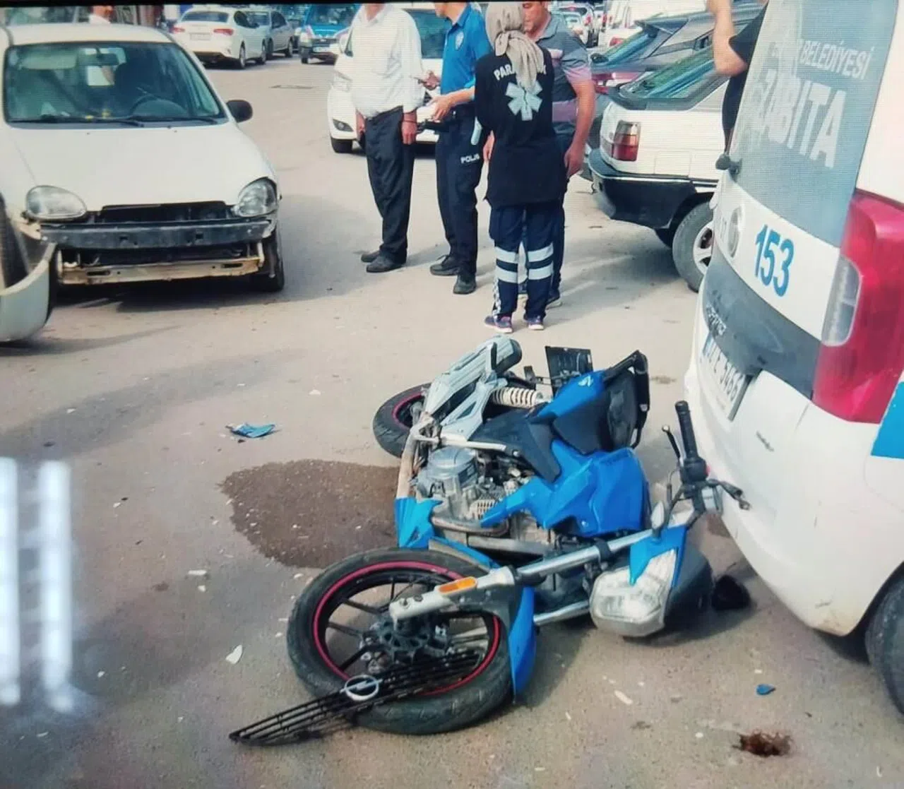 Otomobil ile motosiklet çarpıştı: 1 yaralı