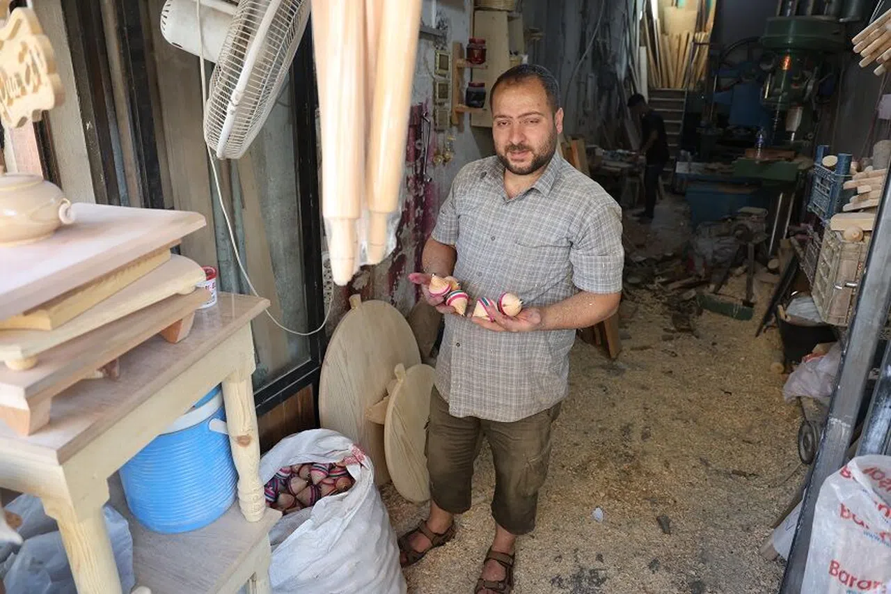 Kahramanmaraş’ta Teknoloji ile kaybolan oyuncak ‘topaç’
