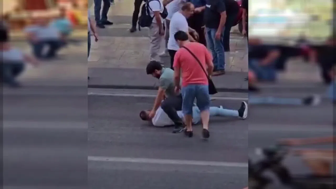 Alacak verecek kavgasında faciayı sivil polisler önledi