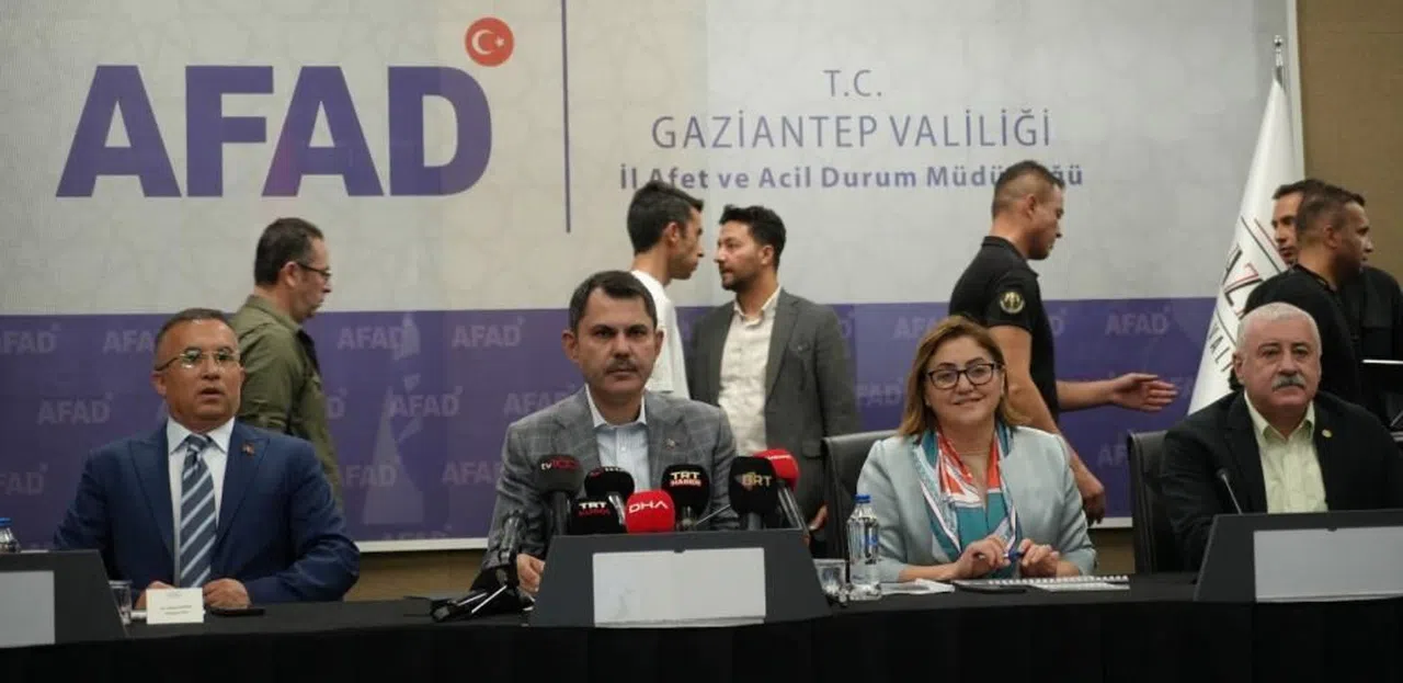 Bakan Kurum: “Hep birlikte yüzyılın en büyük konut yapım seferberliğini yürütüyoruz”