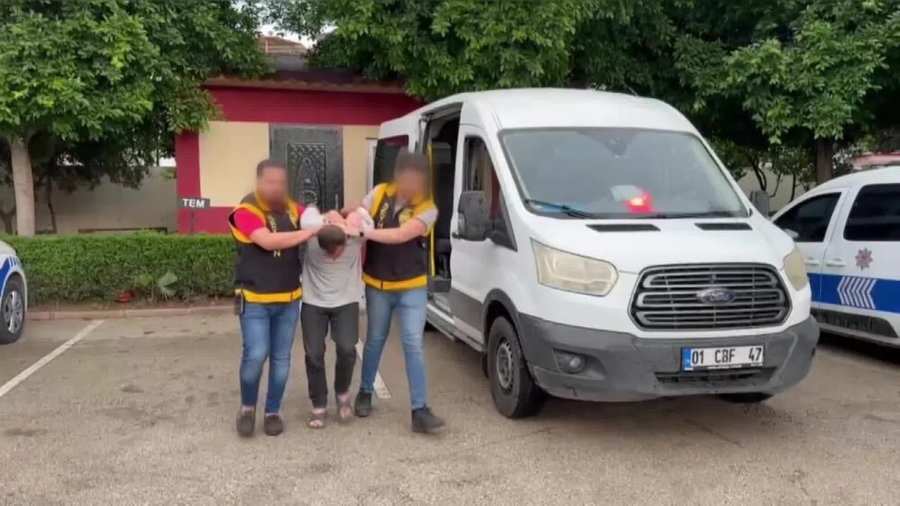 Adana 'da 18 yıl hapis cezasıyla aranan hırsız  kaçamadı