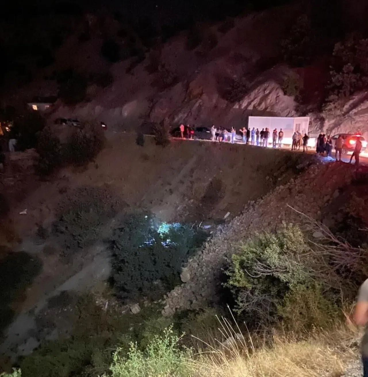 Kahramanmaraş'ta otomobil uçuruma yuvarlandı: 1 yaralı