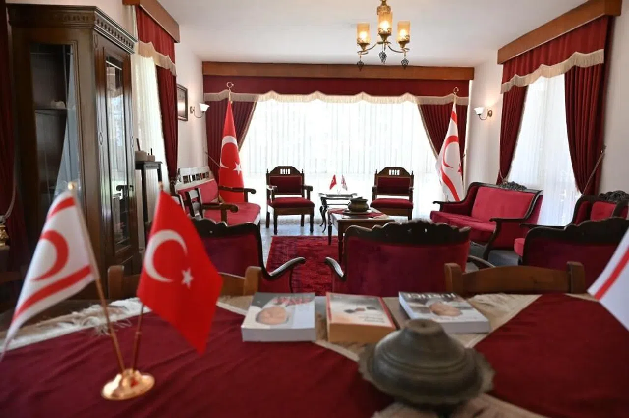 Kıbrıs Anı Evi'nin kapıları ziyaretçilere açıldı