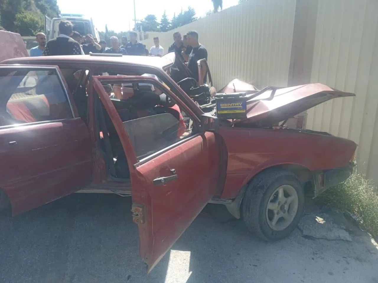 Hatay 'da TOFAŞ’ın hurdaya döndüğü kazada 7 kişi yaralandı
