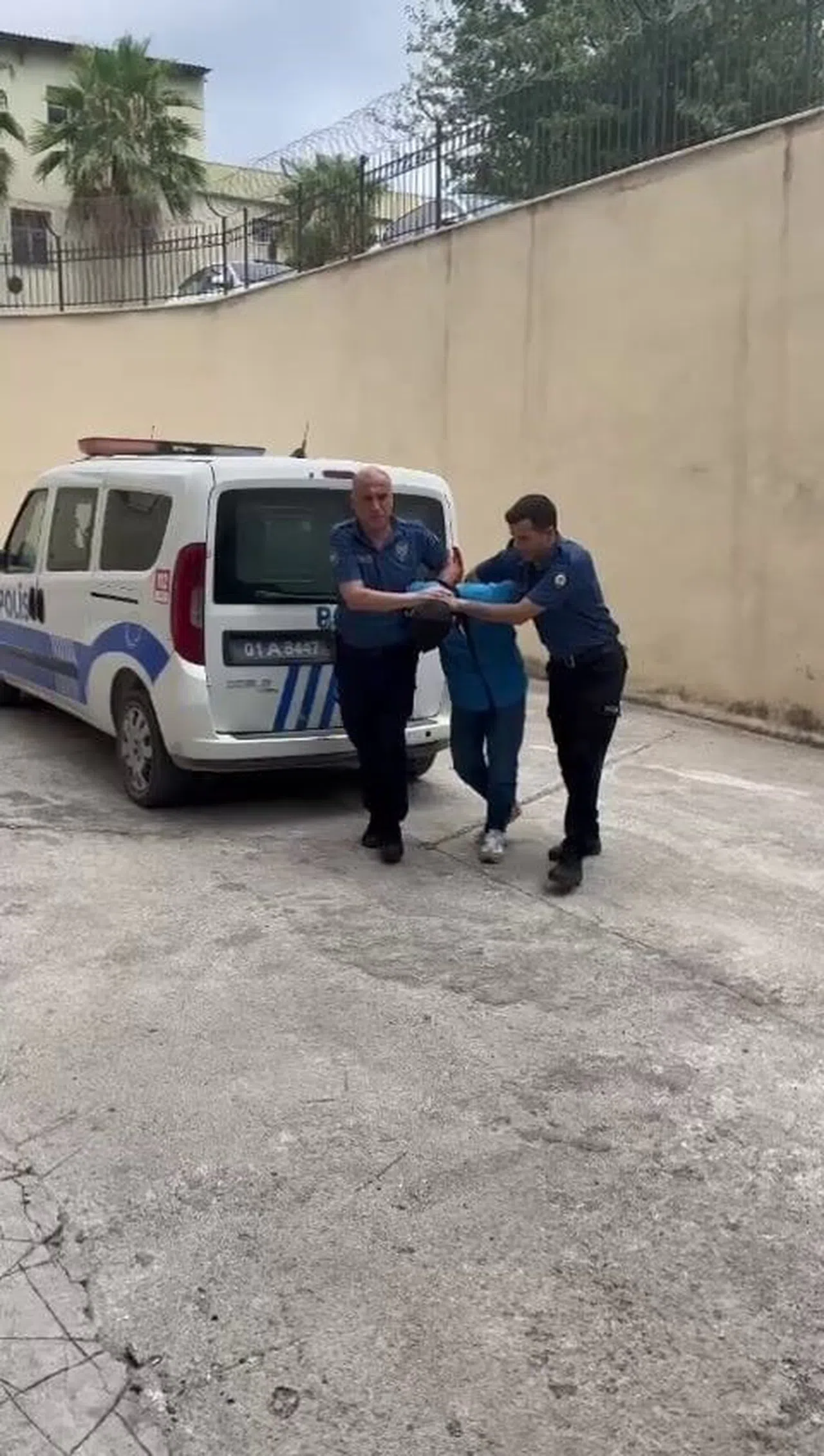 Adana  Ceyhan'da aranan 7 hükümlü  cezaevine gönderildi