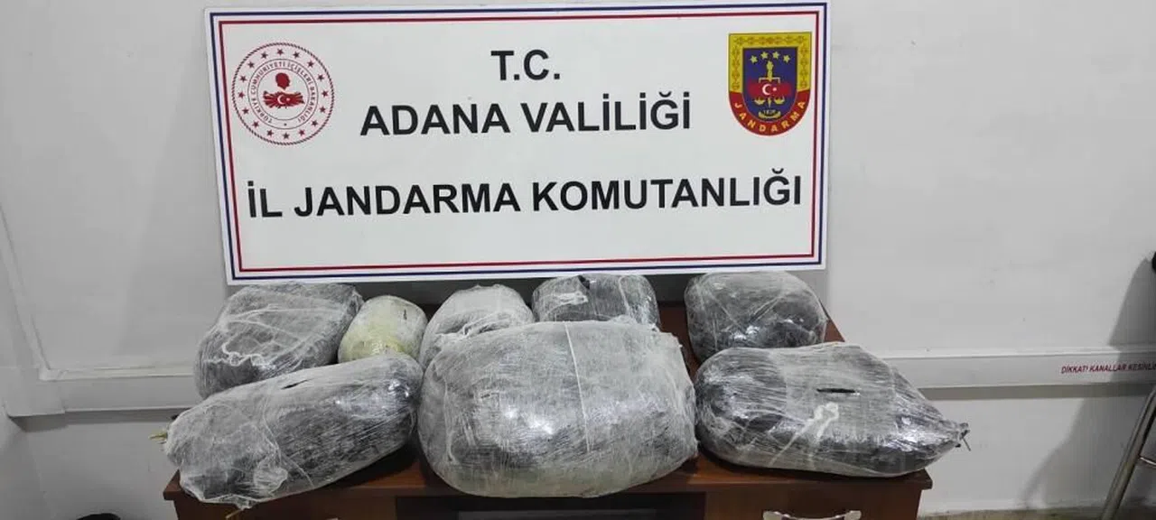 24 kilo 850 gram esrar ele geçirildi