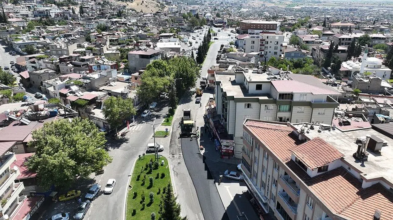 Büyükşehir'den Dulkadiroğlu’nda Ulaşım Atağı