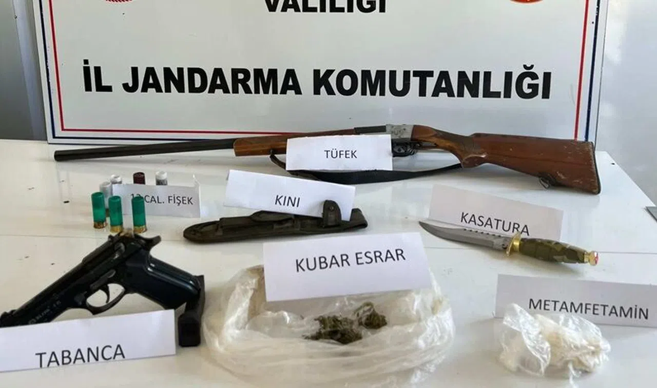 20 yaşındaki şahsın evinde uyuşturucu çıktı
