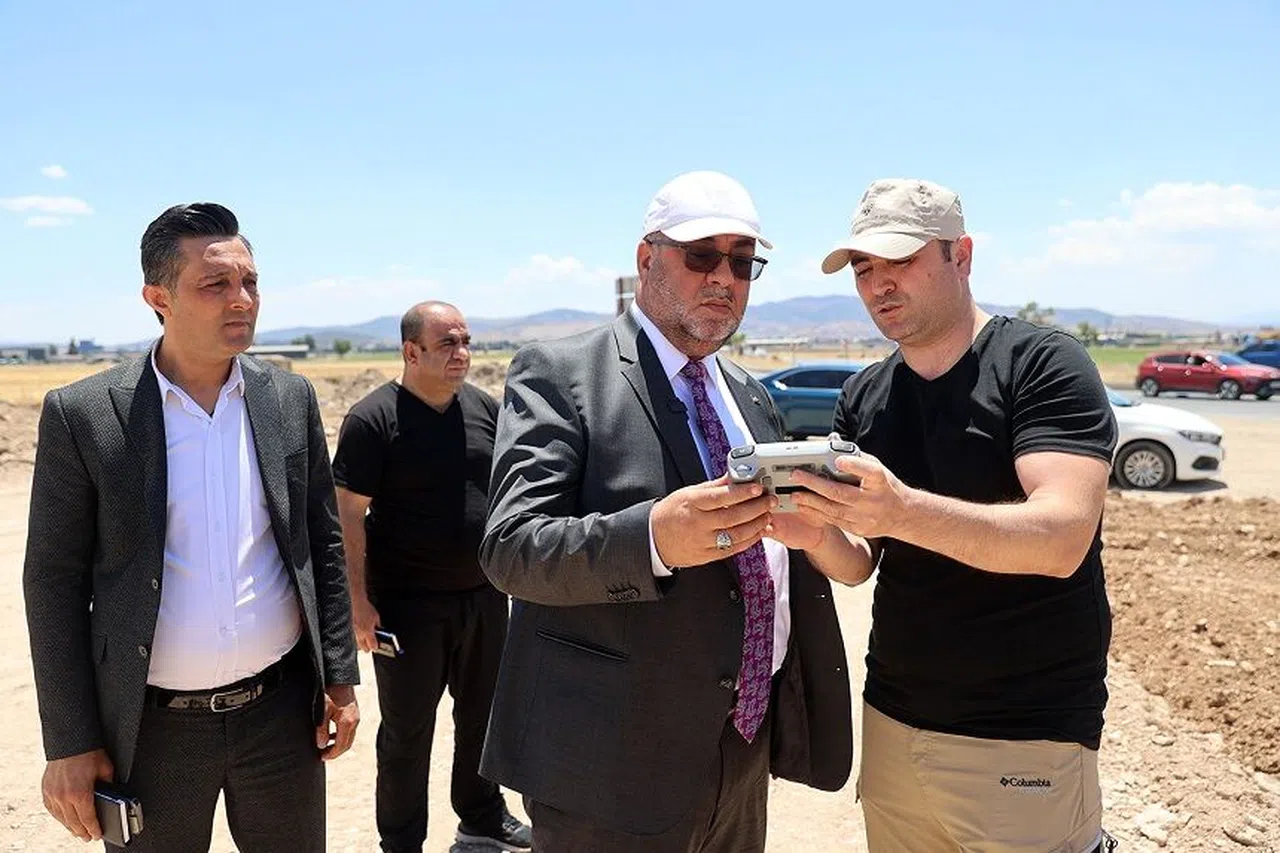 Dulkadiroğlu-Çağlayancerit Yolu Yeniden Başladı