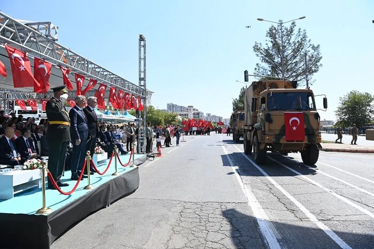 Zafer Bayramı’nın 102. Yıl Dönümü Büyük Bir Coşkuyla Kutlandı
