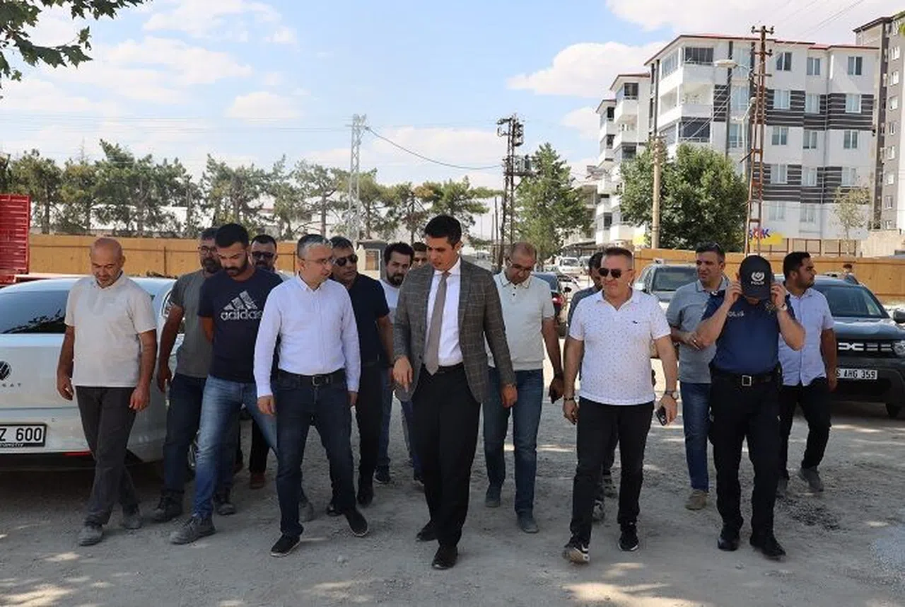 Elbistan’da Kaymakam ve Belediye Başkanı Rezerv Alanları Ziyaret Etti