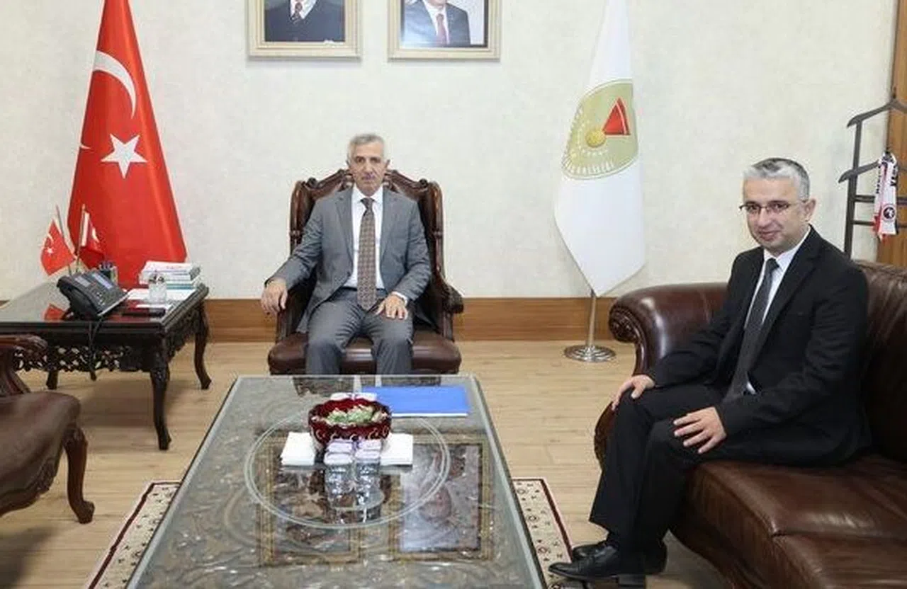 Vali Ünlüer, Gürbüz’ü makamında ağırladı