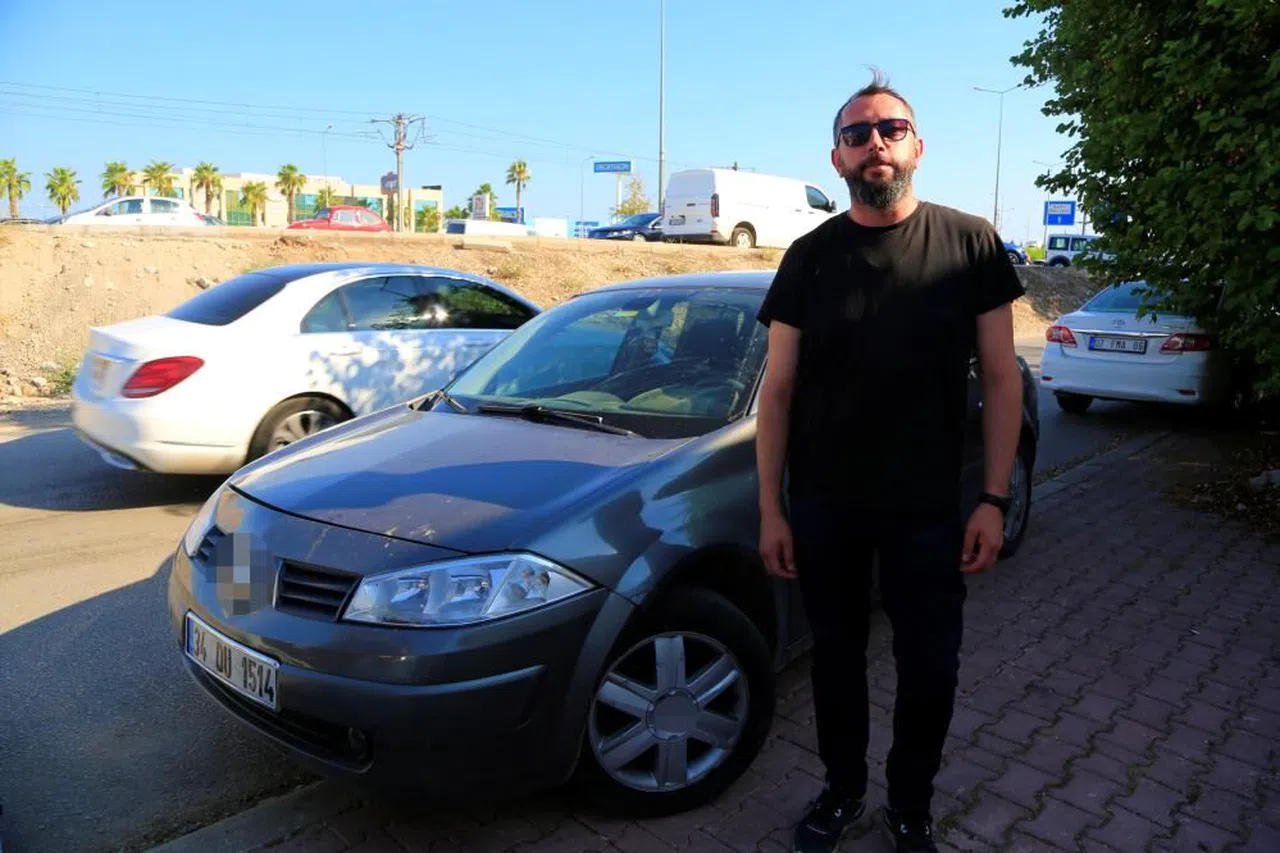 Denizli'de tartıştığı kişinin arabasını aldı, Antalya'ya getirip park etti