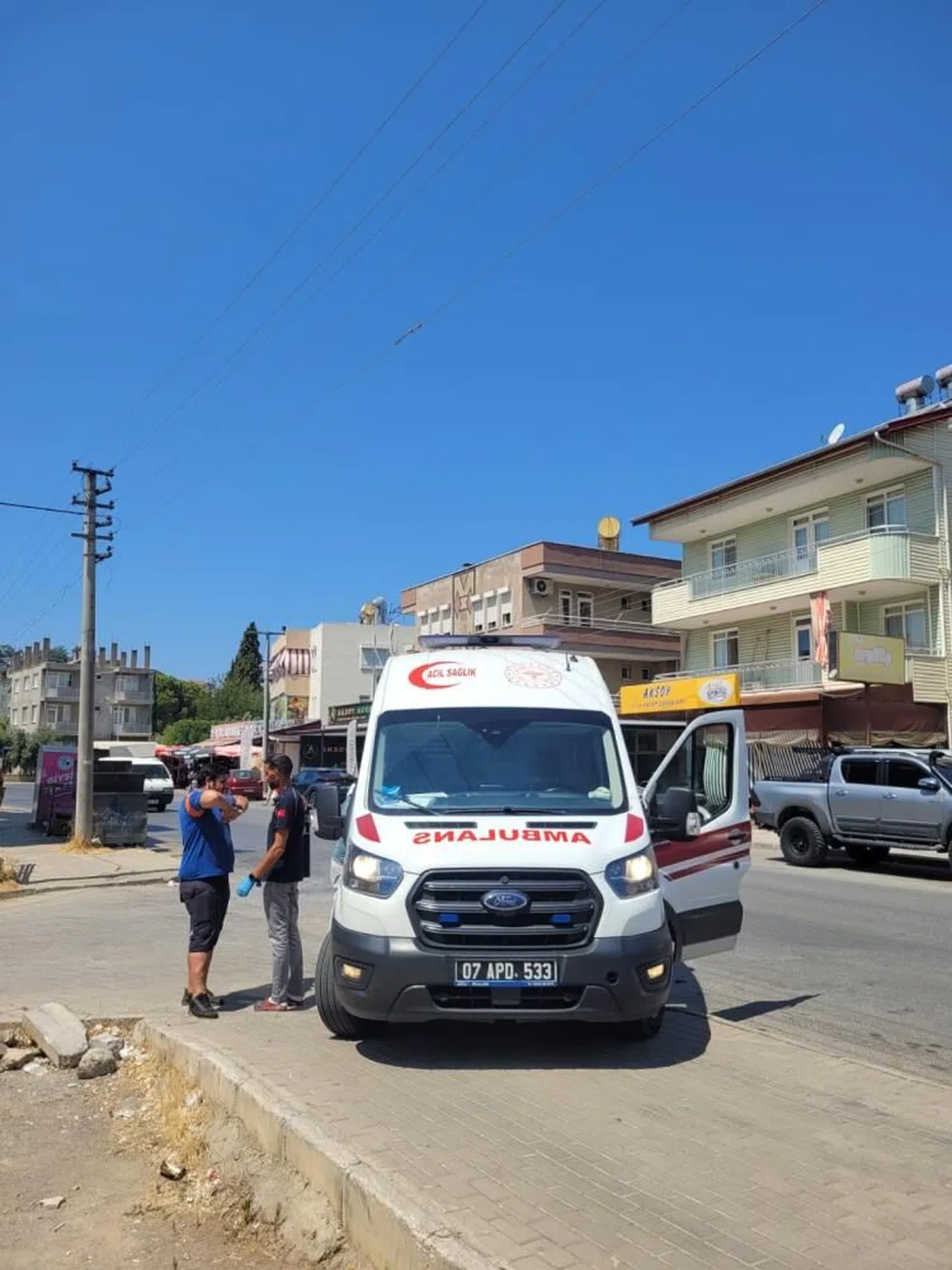 Antalya Gazipaşa'da otomobil ile motosiklet çarpıştı: 1 yaralı