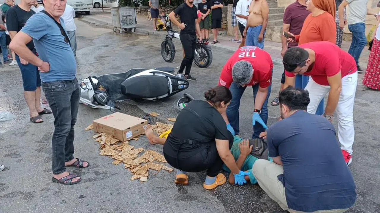 Motosikletin kazasında 3 kişi yaralandı